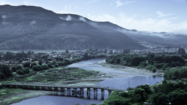 山村小橋