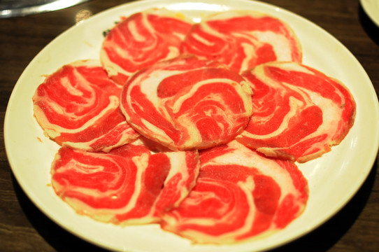 切片牛肉