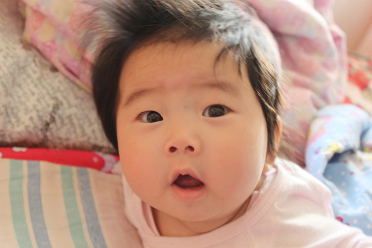 嬰兒