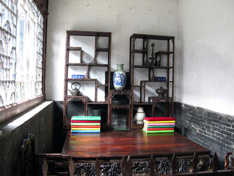 室內(nèi)陳設(shè)