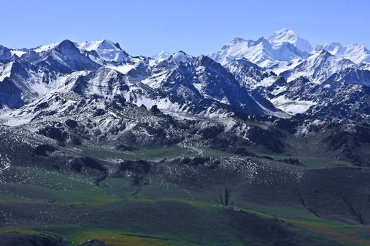 天山