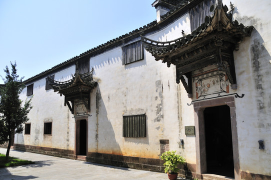 黃山潛口民居