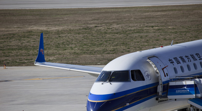 飛機(jī)