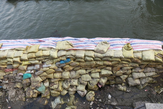 治理河道