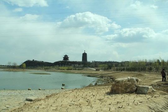 北京園博會(huì)永定塔    觀鷹亭