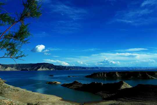 高峽平湖 龍羊湖