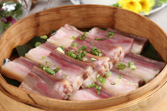小籠刀板香