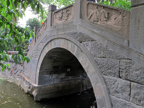 拱橋