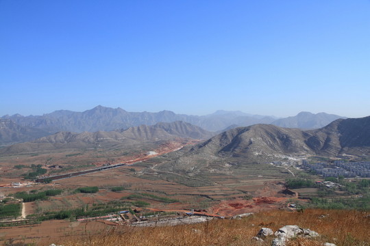 燕山山脈