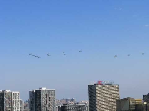 武裝直升機(jī)編隊(duì)