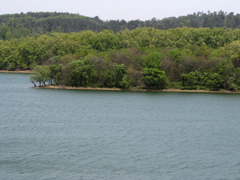 山青水秀 碧水藍(lán)天