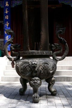 銅香爐