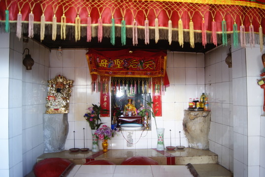 寺廟內(nèi)的雕像