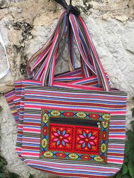 撒尼刺繡背包