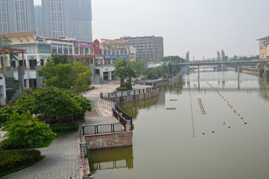 河堤 休閑小路 都市風(fēng)景