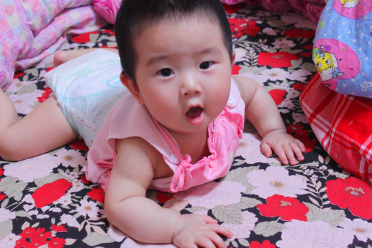 嬰兒