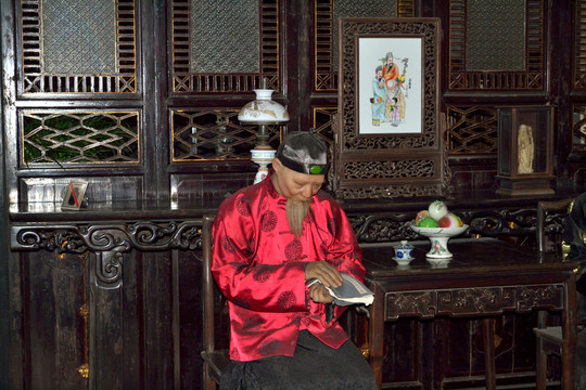 陳家祠 客廳 蠟像 八仙桌 茶