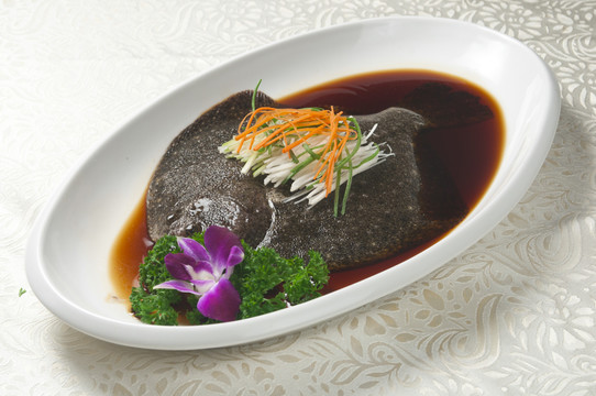 清蒸多寶魚(yú)