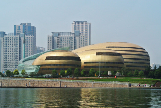 河南省藝術(shù)中心