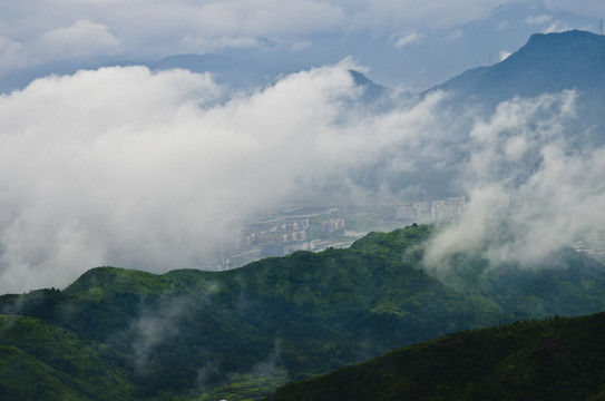 山脈