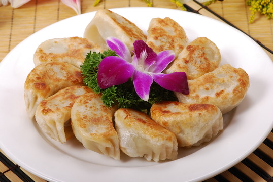 鍋貼餃