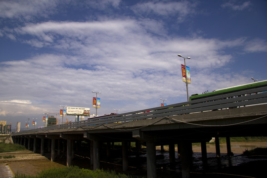 浐河大橋