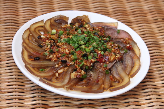 風味牛鼻子