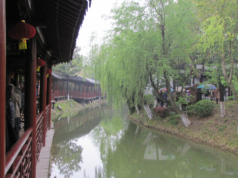 蘇州園林 定園季節(jié)長(zhǎng)廊