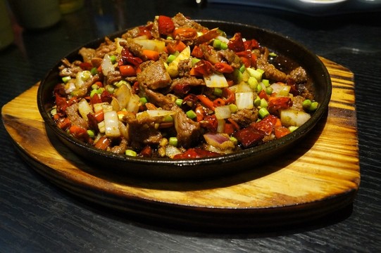 鐵板牛肉