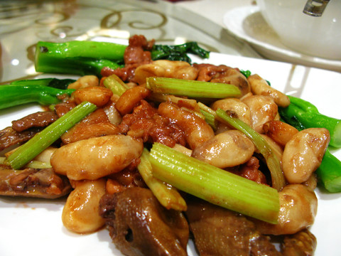 粵菜精華板鴨燜腰果