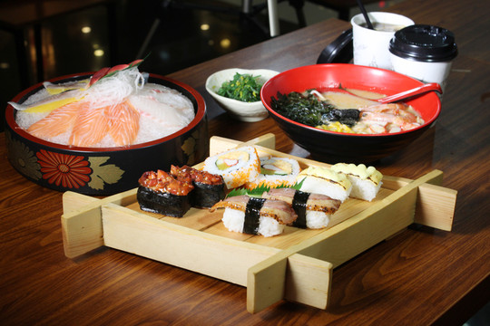 日本料理套餐