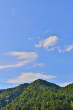 藍(lán)天 白云 遠(yuǎn)山