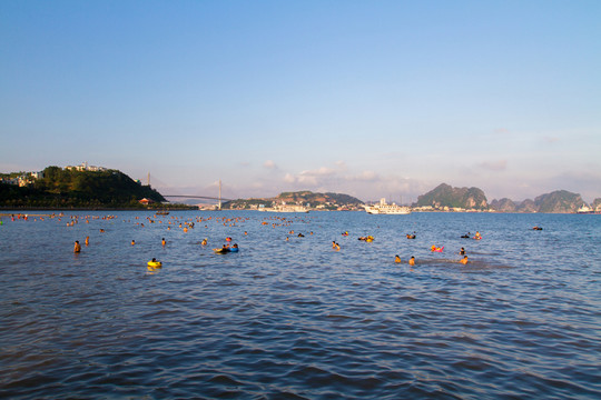越南下龍灣海濱風(fēng)光