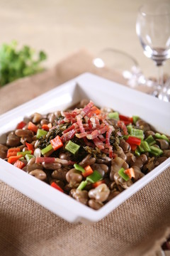 膠原咸肉老川豆