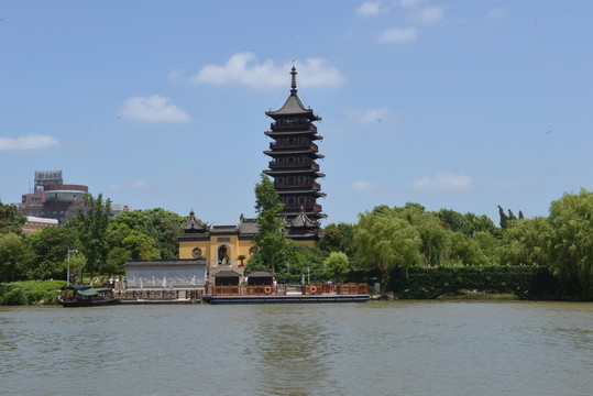 塔