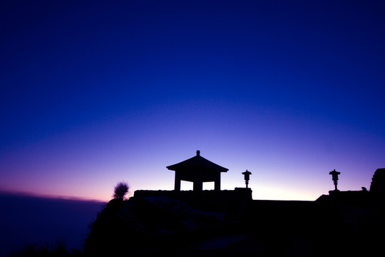 光影泰山
