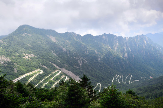 秦嶺主峰太白山
