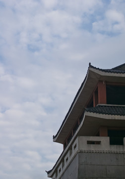 藍天白云 樓閣建筑