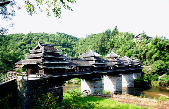 程陽風(fēng)雨橋