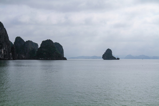 越南下龍灣 海上桂林風(fēng)光