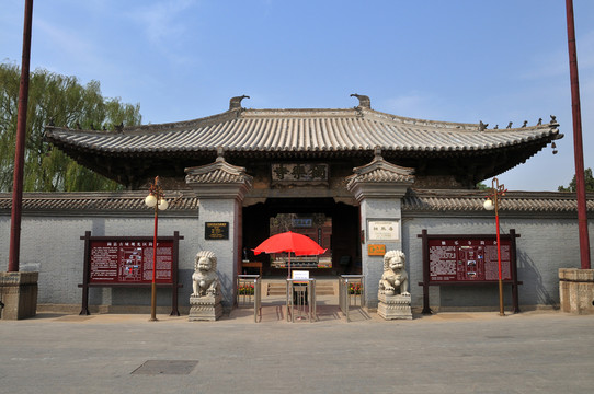 天津薊縣獨(dú)樂寺山門