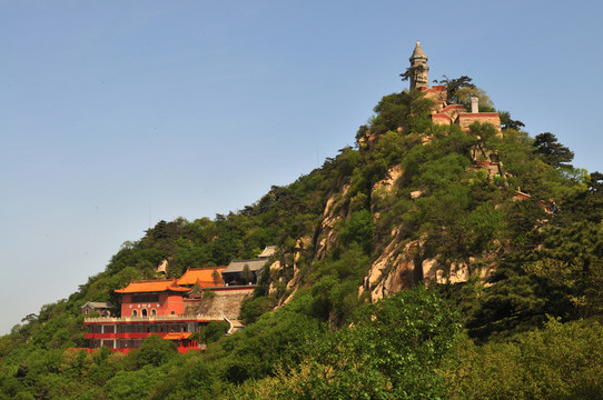 天津薊縣盤山主峰全景