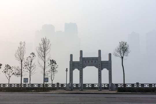 瀘州沱江濱江路