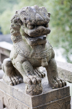 石獅子