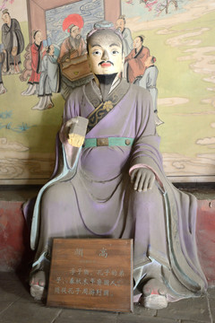 平遙古城文廟子驕塑像