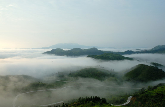 山脈