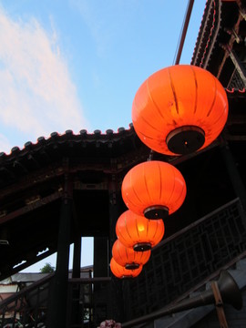 古建筑下的大紅燈籠攝影