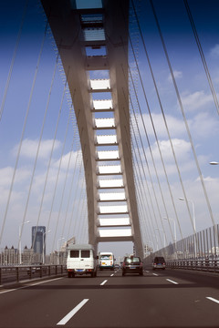 上海盧浦大橋