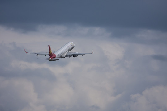 飛機(jī) 飛行