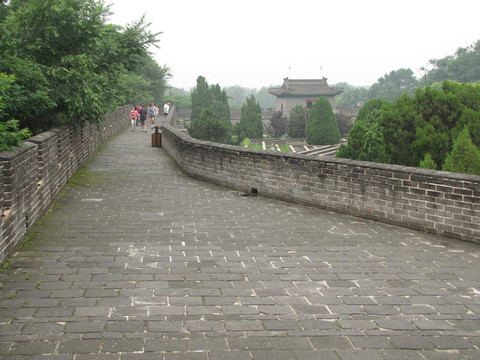 山海關(guān)之寧海城墻頂